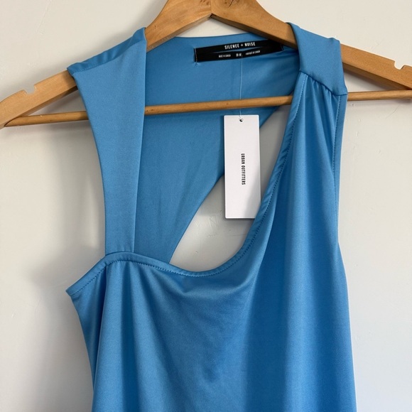 NWT Silence & Noise Yasmine Blue Asymmetrical Maxi Dress Size: M - Picture 3 of 6